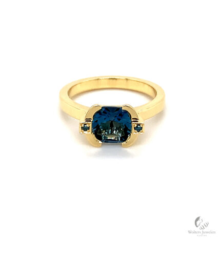 Specials Ring Diamant Lonon Blue Topaas